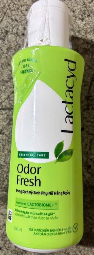 Dung dịch vệ sinh Lactacyd 150ml